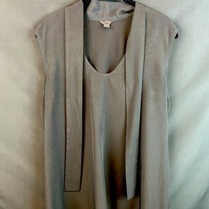 Ann Taylor sleeveless tie-front top